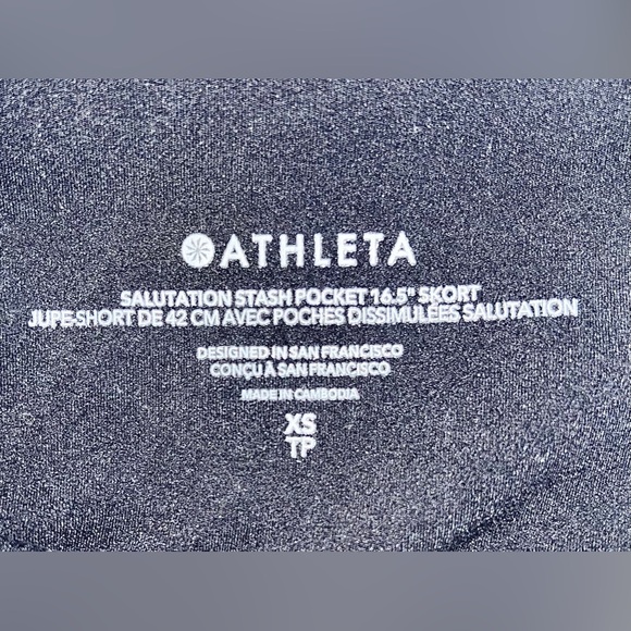 Athleta salutation stash pocket skirt with 16.5” length. - Picture 5 of 7